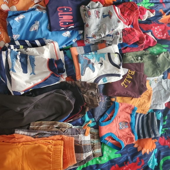 Boys summer clothes - Picture 1 of 1